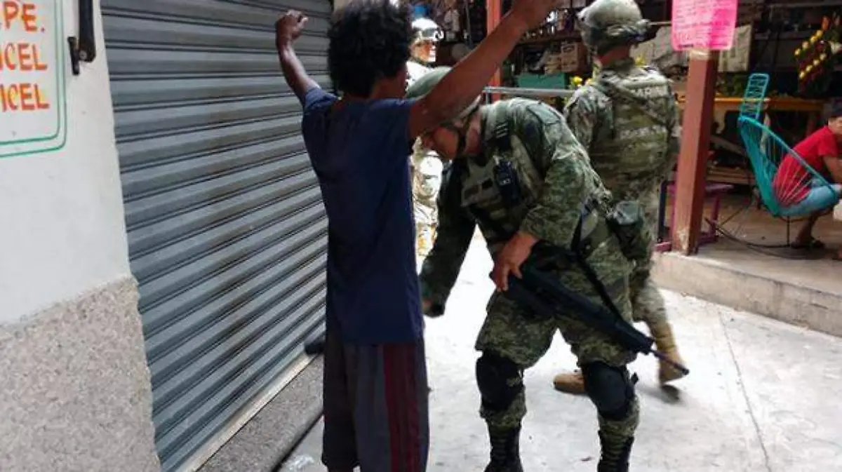 Acapulco operativos en el Mercado Central